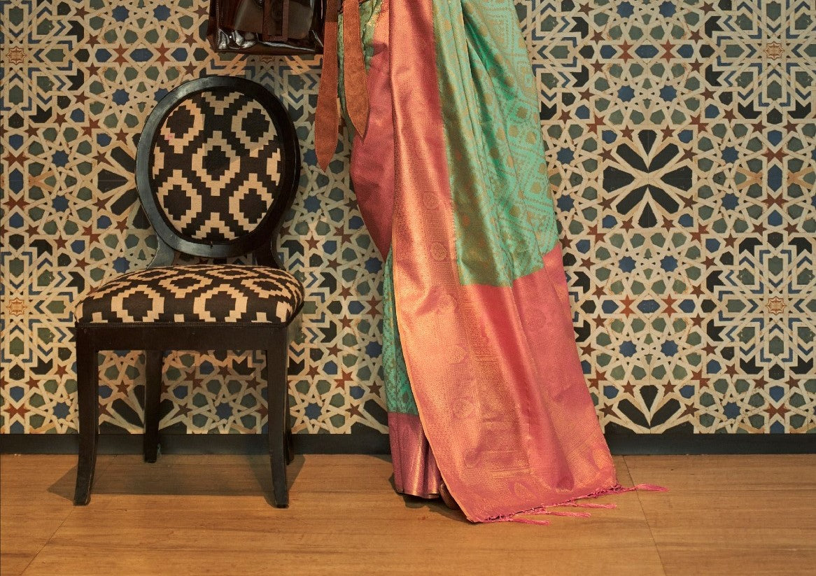Green & Peach Zari Base Chaap Handloom Weaving Silk