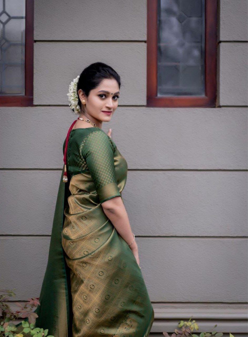 Green & Gold Soft Lichi Silk Saree
