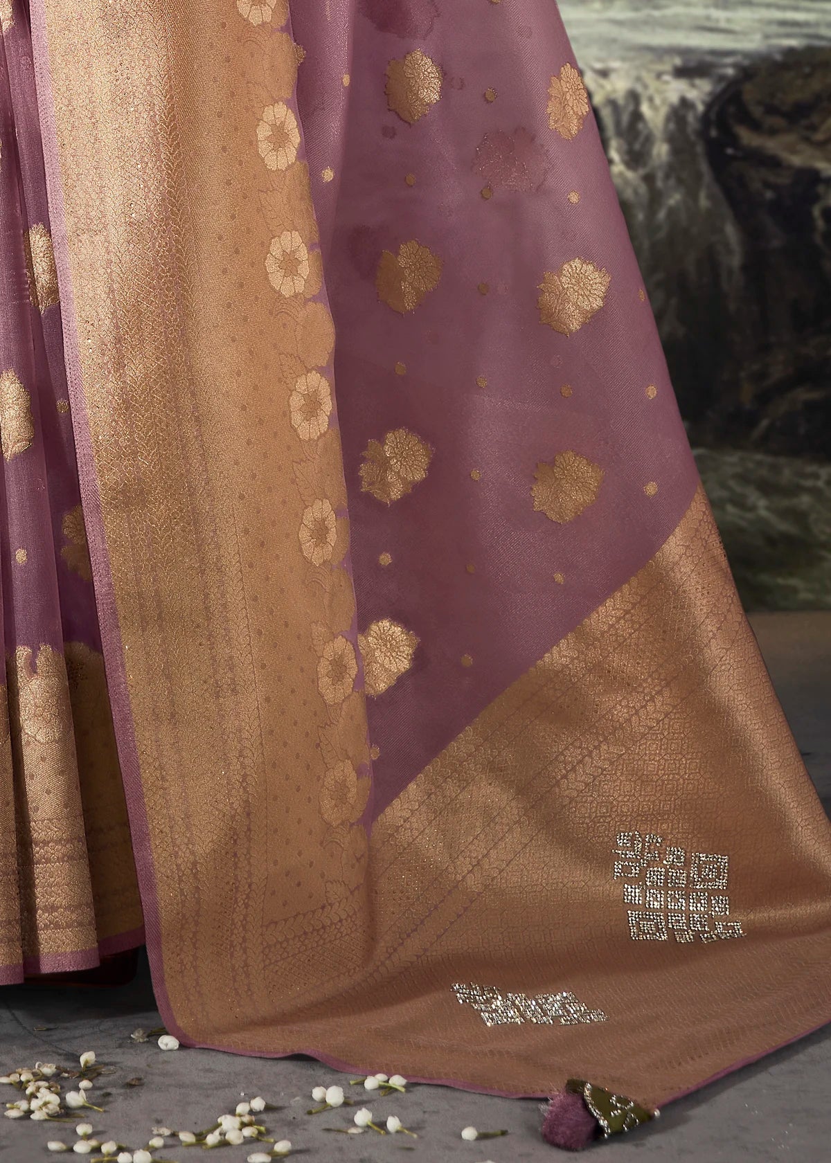 Lavender Pure Banarasi Silk Saree