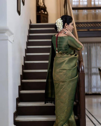Green & Gold Soft Lichi Silk Saree