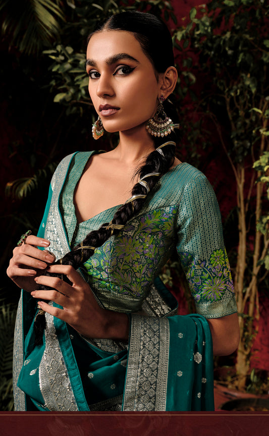 Green Pure Viscose Dola Silk Saree